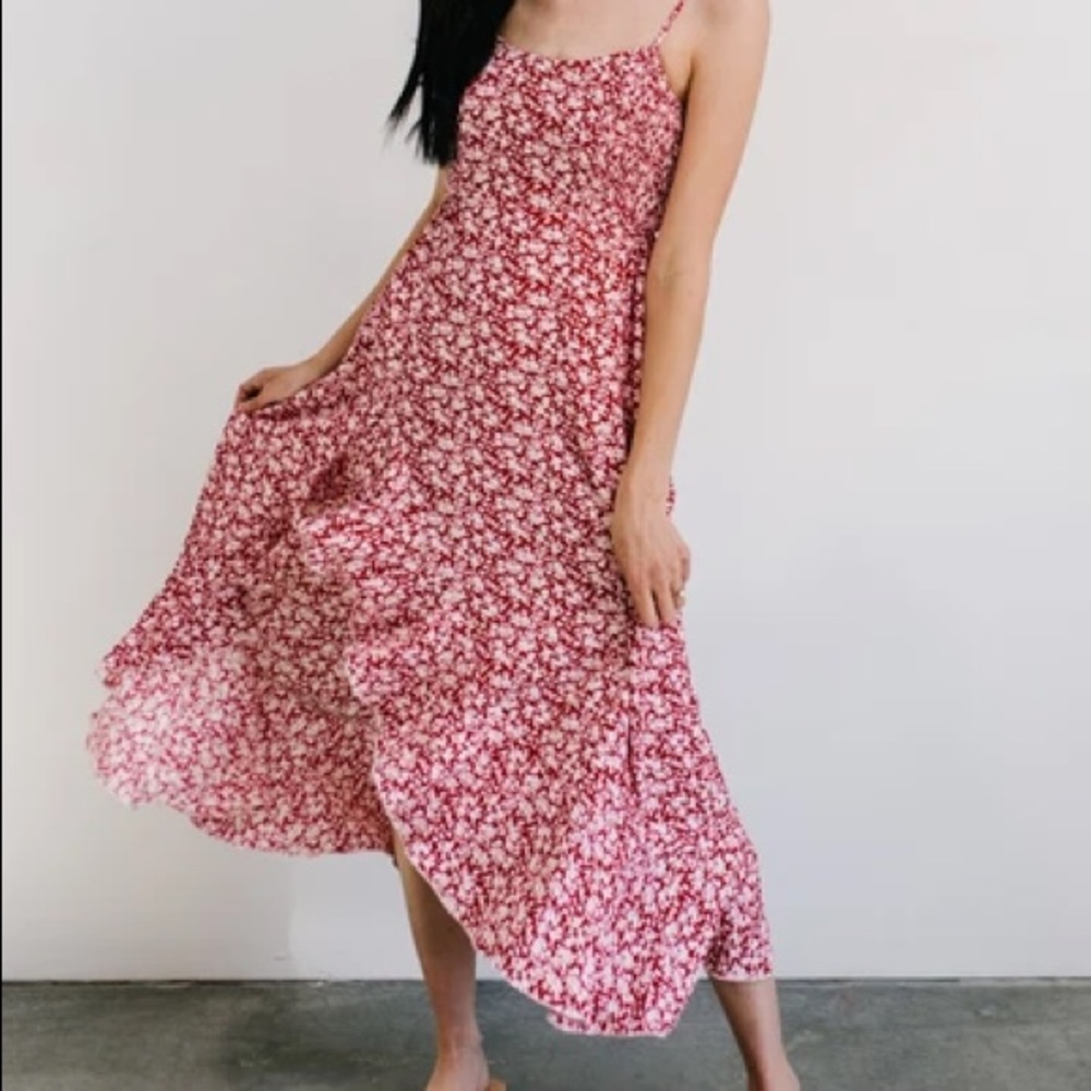 Floral Red Ruffle Midi Dress - Picture 4 of 4
